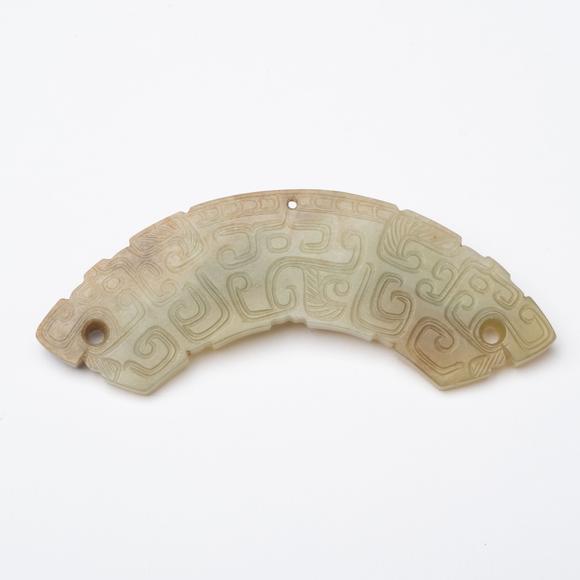 千峰會春秋 三孔龍紋玉璜