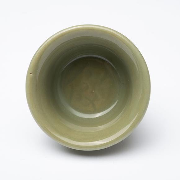 千峰會明 龍泉窯印花杯