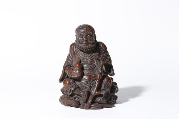 弘楊株式會社根雕八仙形擺件（一套）