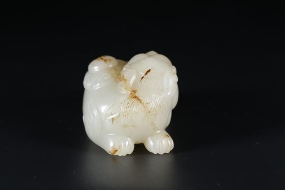 弘楊株式會(huì)社和田玉雕獸形擺件
