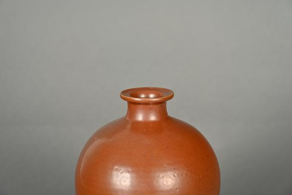 三杉美術(shù)紫金釉醬色釉梅瓶