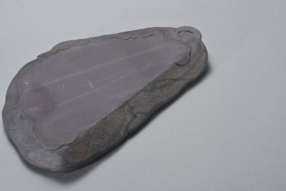 三杉美術(shù)端溪老坑水巖荷葉硯