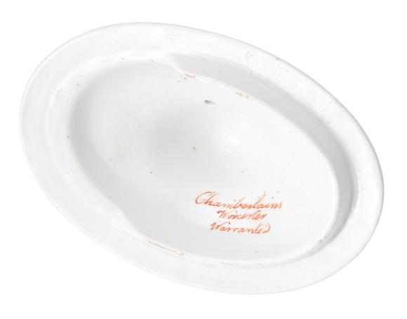 Duke's Auctions Lot 18 A CHAMBERLAIN'S WORCESTER TEAPOT, COVER AND STAND