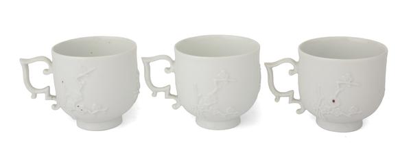 Duke's Auctions Lot 21 A SET OF THREE MEISSEN PORCELAIN BLANC DE CHINE TEA CUPS