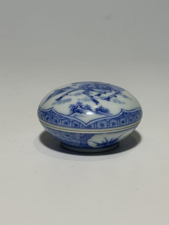 TrésOrs de ParisPetite bo?te bleu à cerf, 18–19 siècle