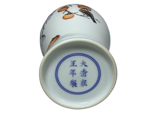 東京蕓術(shù)大清雍正 事事如意花鳥題詩(shī)梅瓶