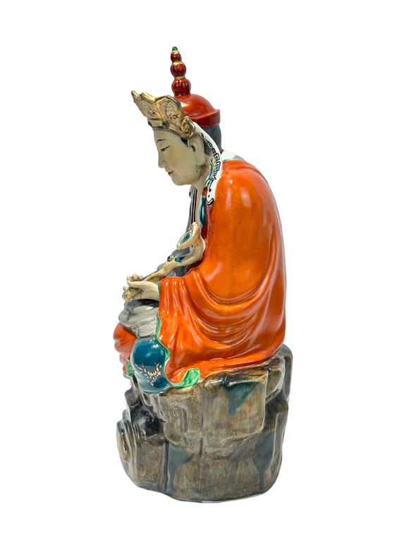 Castle AuctionA Chinese rare pocelain Buddha, Republic Pr.