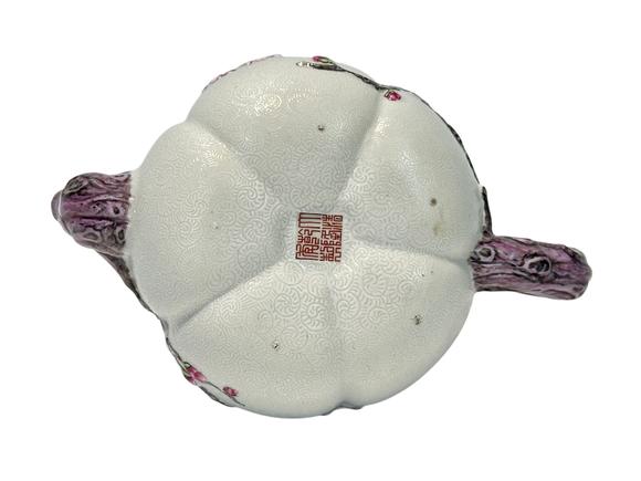 Castle AuctionA Chinese rare shape of porcelain teapot, Qian Long Pr. 