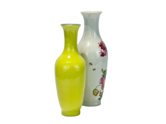 Castle AuctionA Chinese very rare two-in-one Famille Rose vase with poem writing, YongZheng Pr. 