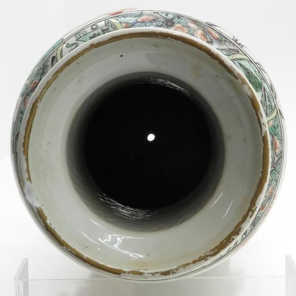 Castle AuctionA Fine 19th Century Famille Verte Rolwagen Vase