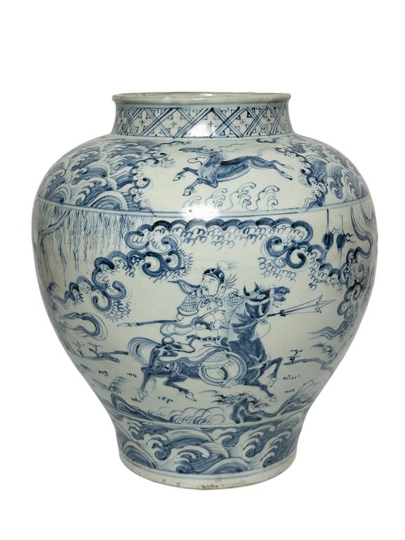 Castle AuctionA Chinese Blue and white figure jar, Ming Dynasty Pr. 