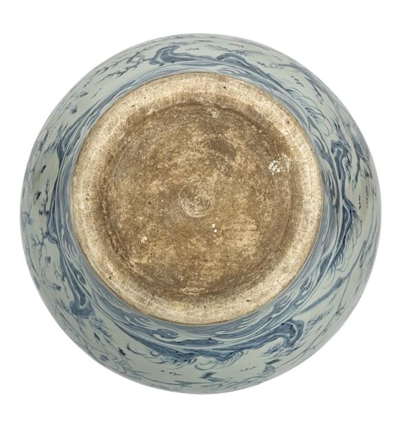 Castle AuctionA Chinese Blue and white figure jar, Ming Dynasty Pr. 