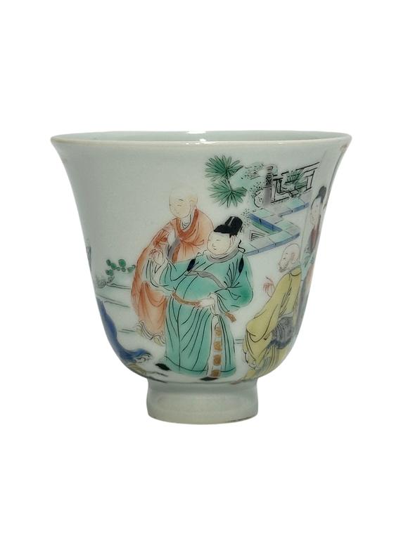 Castle AuctionA Chinese Famille Verte cup, Kang Xi Pr. 