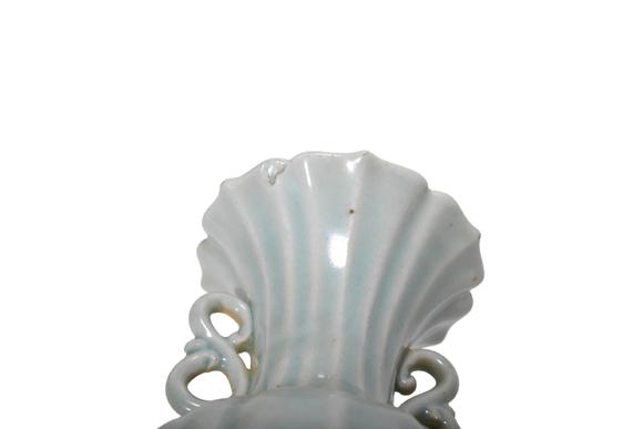 Castle AuctionA Qingbai Glaze Ribbed Double Loop Handle Vase, 12th–13th C Pr.