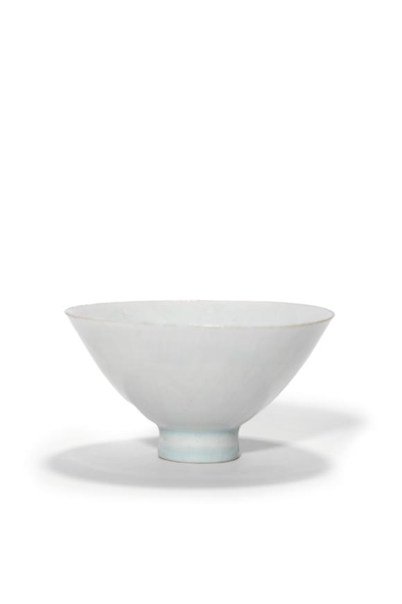 Castle AuctionA Qingbai Glaze Stemmed Conical Bowl, 12th–13th C Pr.