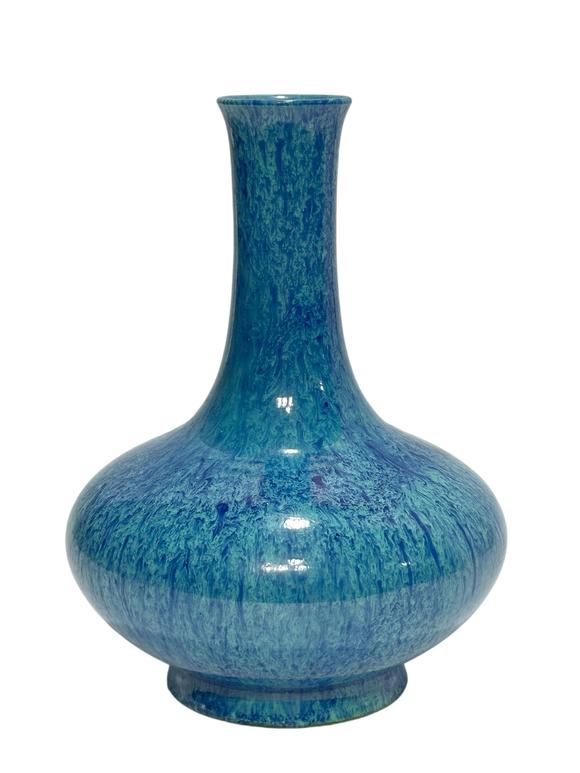 Castle AuctionA Chinese furnace glazed vase, YongZheng Pr.  