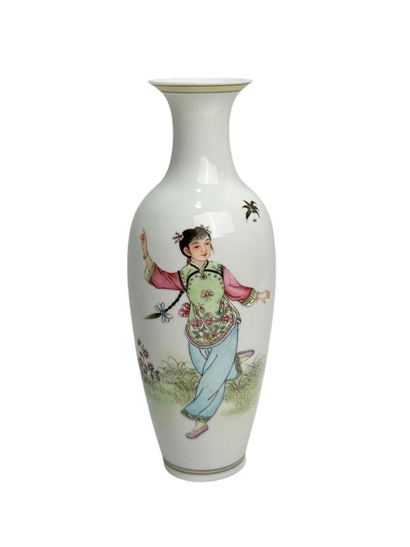 Castle AuctionA Chinese Famille Rose vase, 1960's Pr.