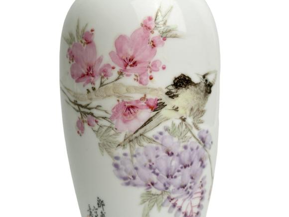 Castle AuctionA Chinese Famille Rose vase, 1960's Pr.