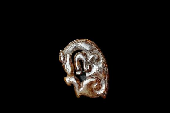 Castle AuctionA Jade ornament, 2th- 12th Pr.