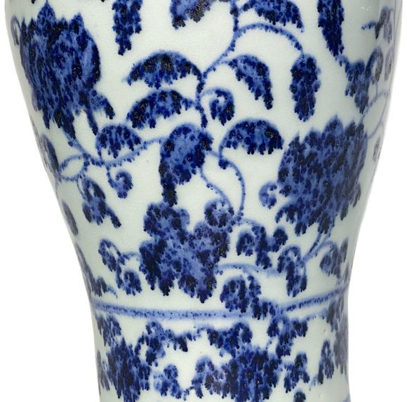 Castle AuctionA Chinese blue-and-white plum vase with entwined lotus patterns, Ming Dynasty Pr. 