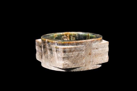 Castle AuctionA Mottled Dark Green Jade Cong, Liangzhu, Circa 3300–2300 C BC Pr.