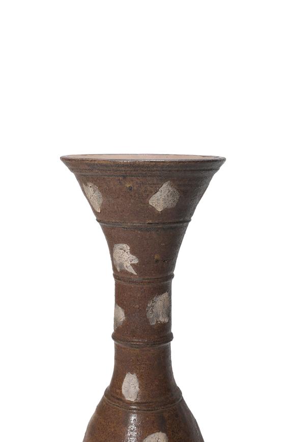 Castle AuctionA Brown Glaze Splashed Gu Vase, 12th–13th C Pr.