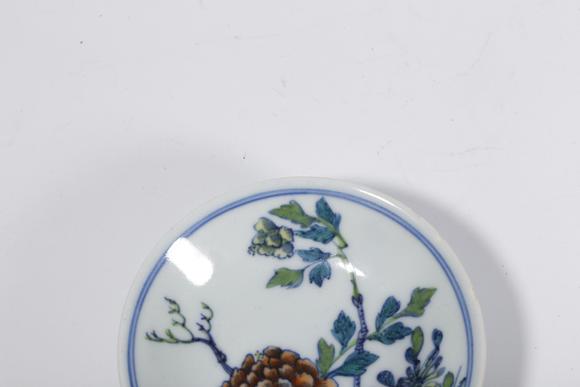 弘楊株式會(huì)社粉彩花卉紋碟（一對(duì)）