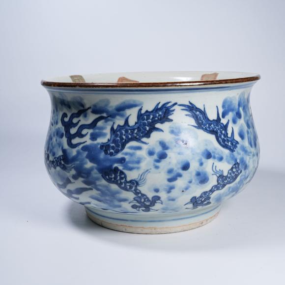 弘楊株式會(huì)社青花雲(yún)龍紋洗