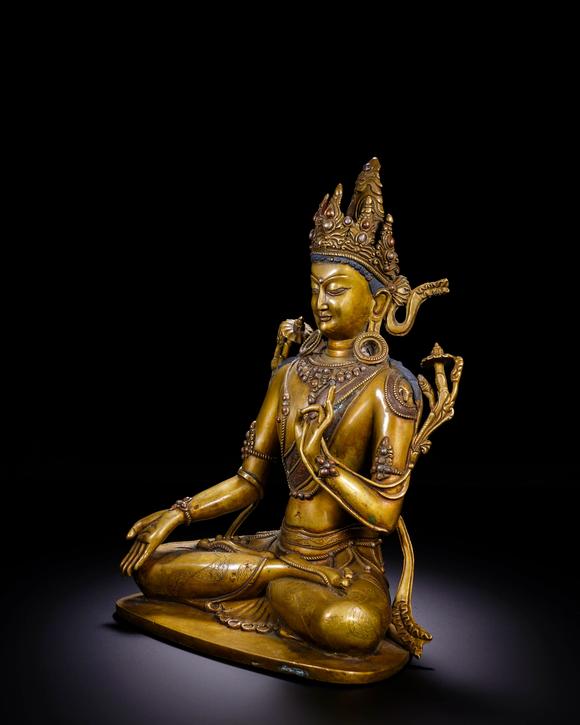 Cascade'sBronze statue of Maitreya Buddha | 清 銅彌勒菩薩坐像