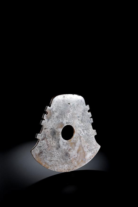 Cascade'sShang Chu kuo Yu Shuo | 商 出廓玉鉞