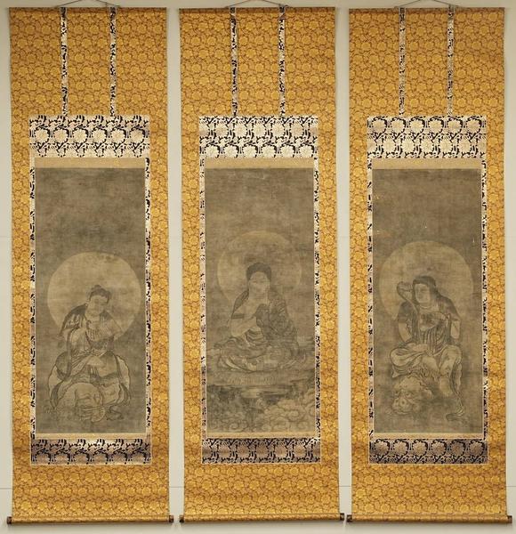 京都祇園會(huì)拍賣(mài)元代 華嚴(yán)三圣圖三幅 絹本掛軸 日本古裂裝裱 日本桐箱附