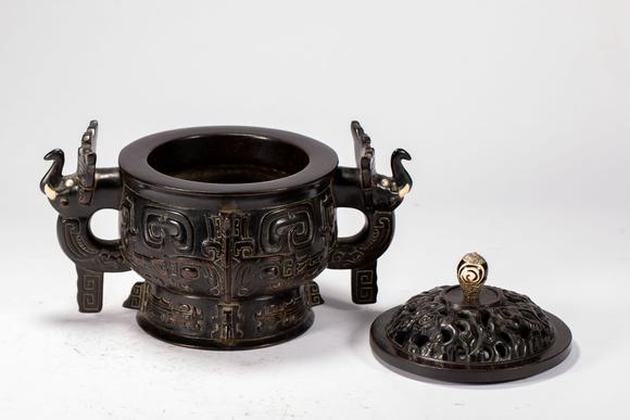 Eden Fine Antiques Galleries LLCA CHINESE AGARWOOD CENSER