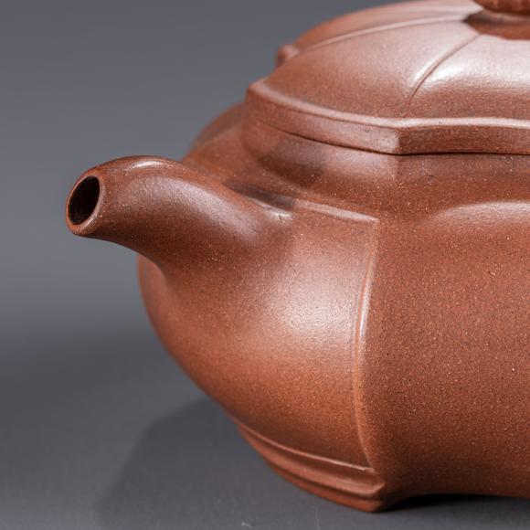 大阪美術(shù)商會(huì)金商鼎標(biāo)款 朱泥八卦急須