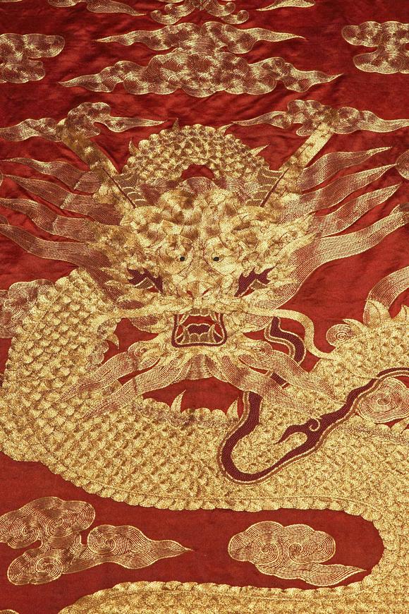 日本東競(jìng)株式會(huì)社清緙絲龍紋掛屏一對(duì)