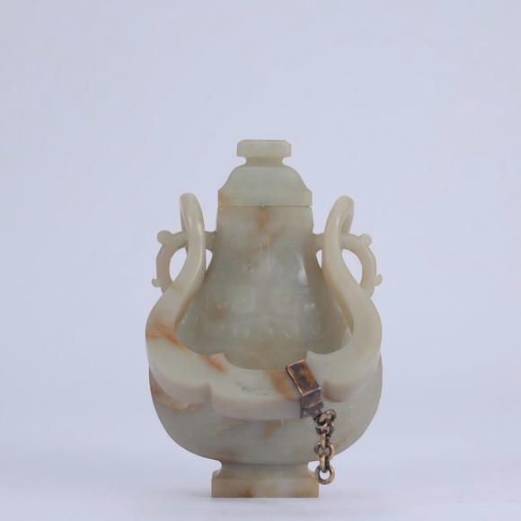 北京嘉翰白玉饕餮紋提梁瓶