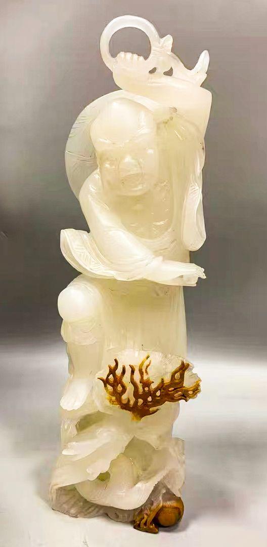 山東瑞蚨興拍賣(mài)五六十年代 達(dá)摩人物擺件 高約30厘米，底部寬約8.5厘米約2250克