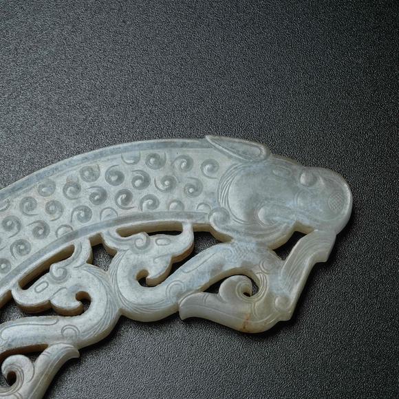 弘楊株式會(huì)社高古玉獸首璜