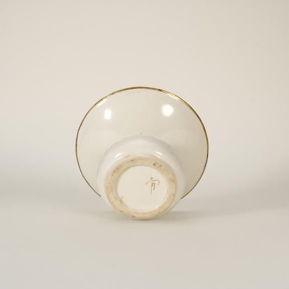 鐮倉美術(shù)明以前 鎏金鑲嵌定窯白釉渣鬥