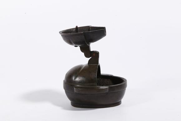 千美會(huì)銅嵌銀行燈