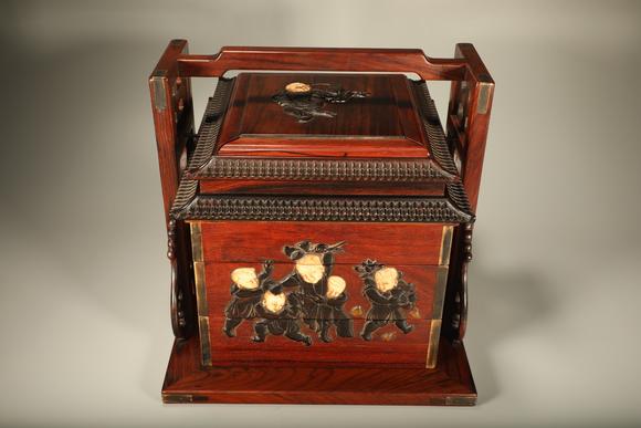 北京嘉翰黃花梨器紫檀雕五子登科提盒 