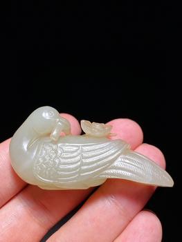 和田玉籽料 白玉 喜鹊登梅 挂件