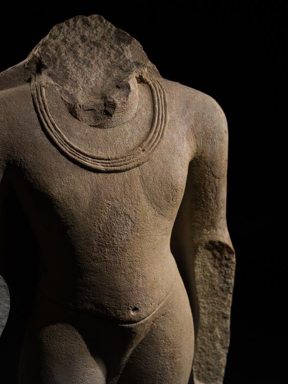 Galerie Zacke? A LARGE AND HIGHLY IMPORTANT CHUNAR SANDSTONE TORSO OF THE BUDDHA, SARNATH, GUPTA PERIOD, 5TH CENTURY