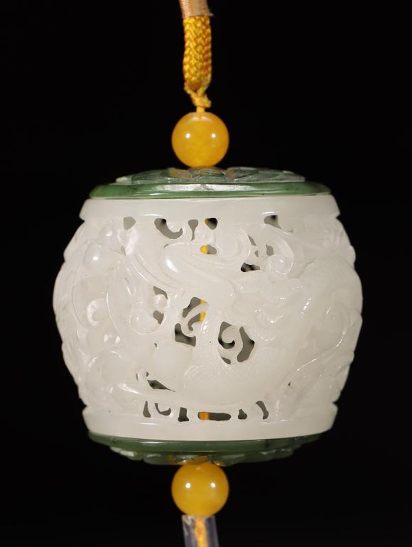 You Need舊藏 和田玉鏤空龍鳳呈祥香囊