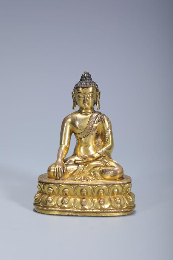 SEAVIEW AUCTIONS PTY LTD Fine Chinese antique 18th century carved bronze golden bodhisattva statue 