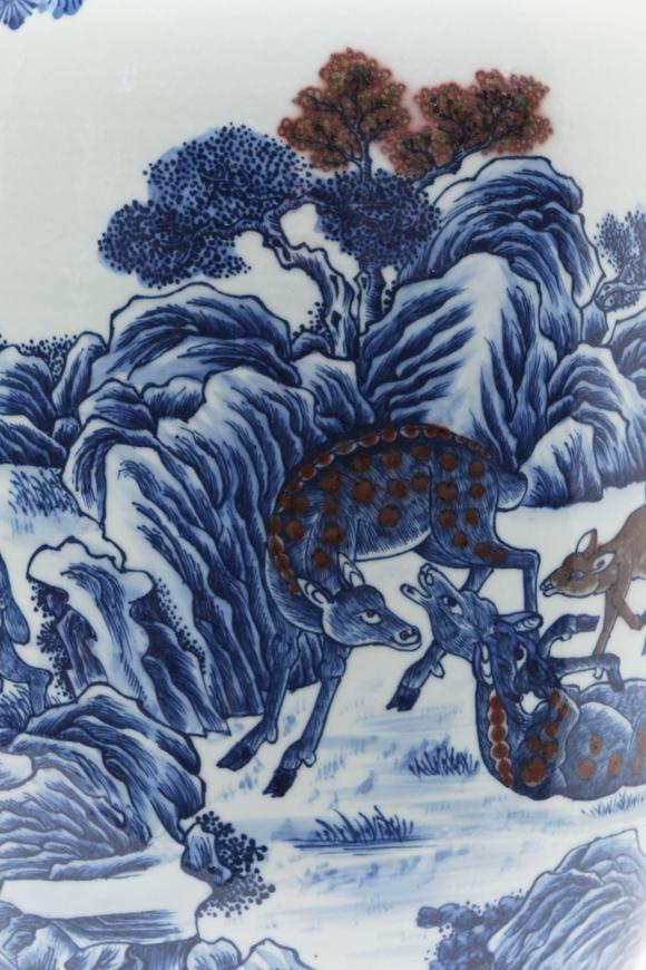You Need清 青花礬紅松鹿圖賞瓶 