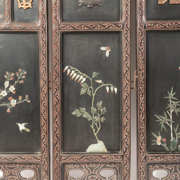 Waddington'sA Jade and Hardstone-Inlaid Black and Gilt-Lacquer Twelve-Panel Floor Screen, Late Qing/Republican Period, 晚清/民國 雕漆嵌寶地屏一套共十二扇