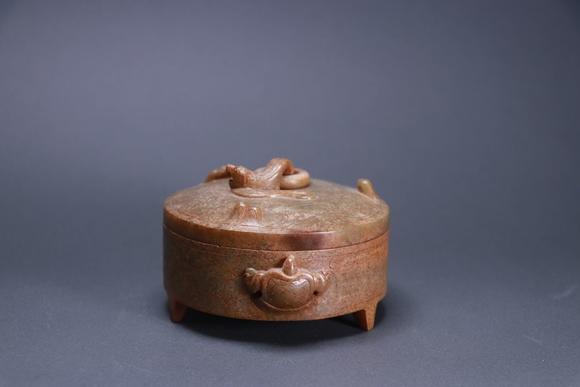 You Need 玉獸紋蓋盒 