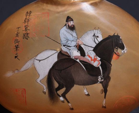 東京SAKURA拍賣（東京櫻花拍賣）1990年 蘇鳳翼內(nèi)畫仿唐雙騎圖煙壺