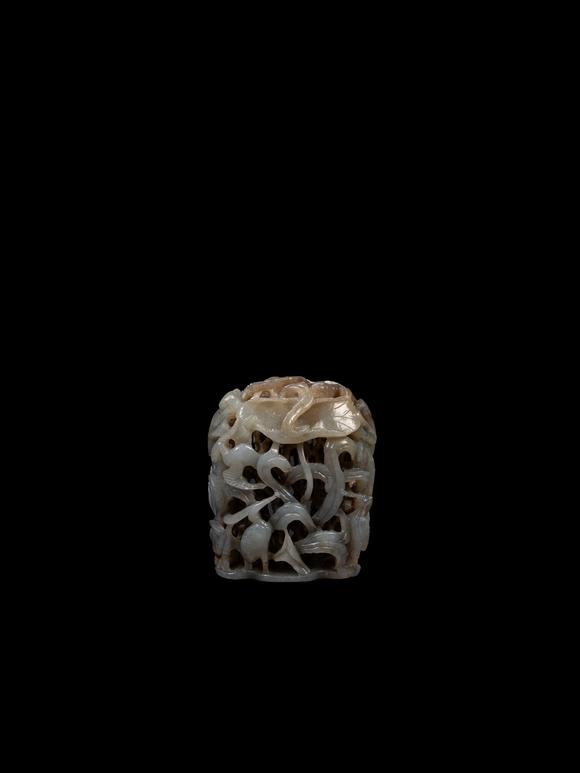 Marcopolo AuctionsA CELADON JADE GROUP, China, 19th / 20th century