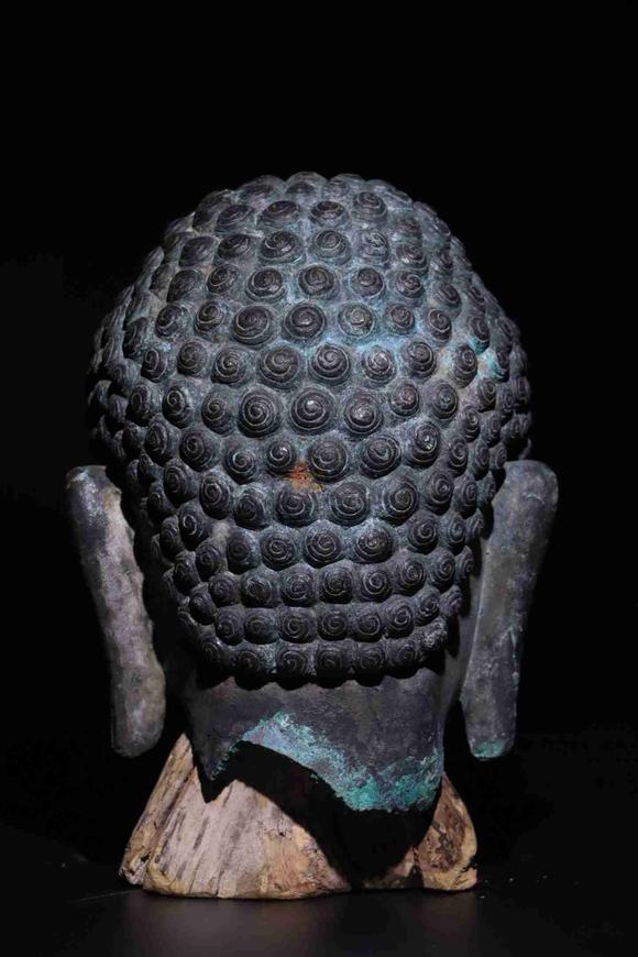 日本松町古美青銅佛首